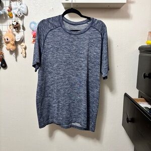 Lululemon Mens Metal Vent Tech Active Short Sleeve Size XL Blue